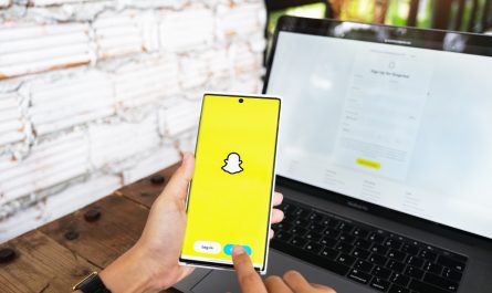 Díky Snapchatu se nikdy neztratíte. Snap Map nabízí sledování polohy přátel i sdílení vlastní pozice