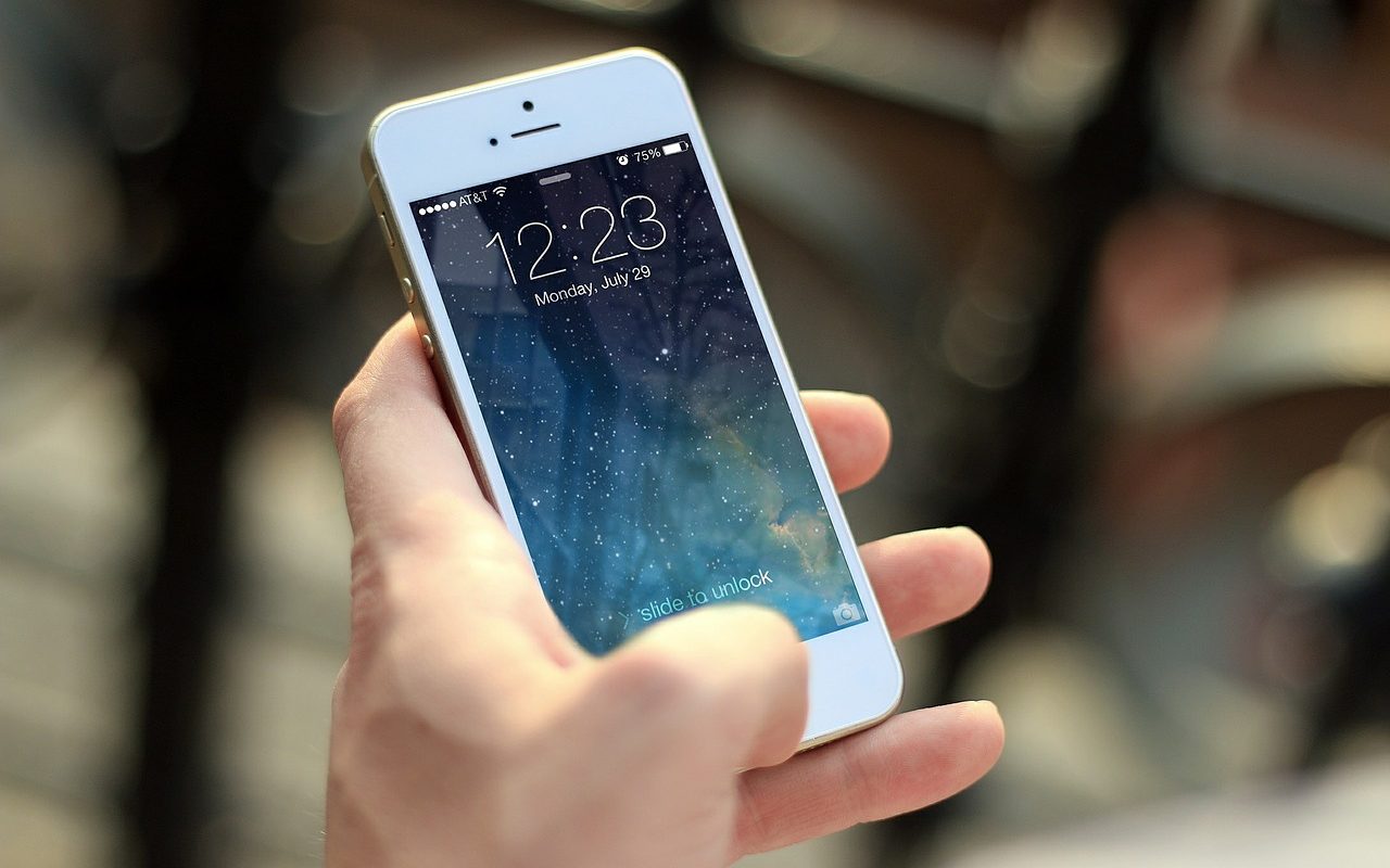 Jaké jsou nejčastější příčiny poškození chytrého telefonu?